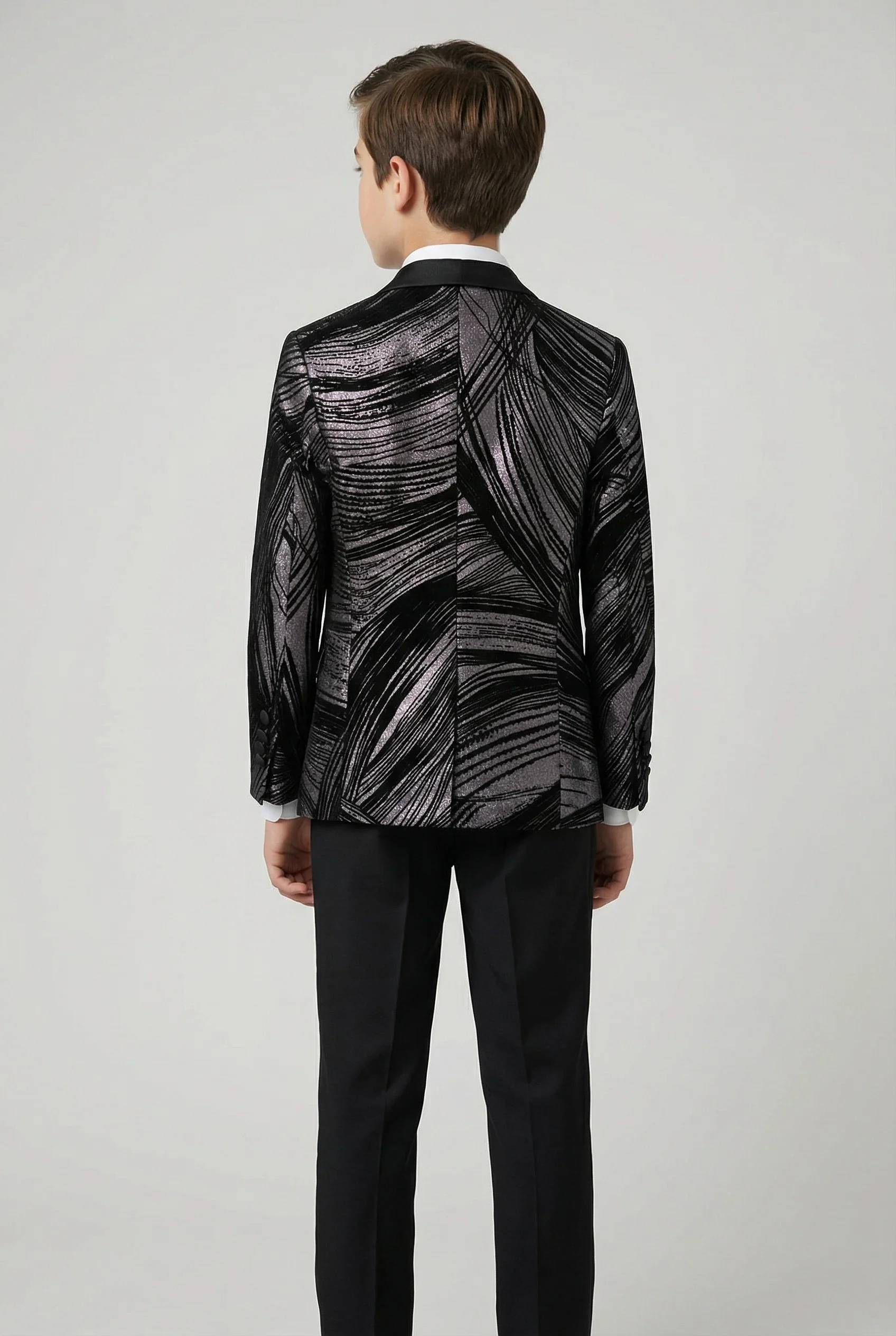 Boys 5-Piece Metallic Jacquard Tuxedo Suit - Black and Silver - Image 4