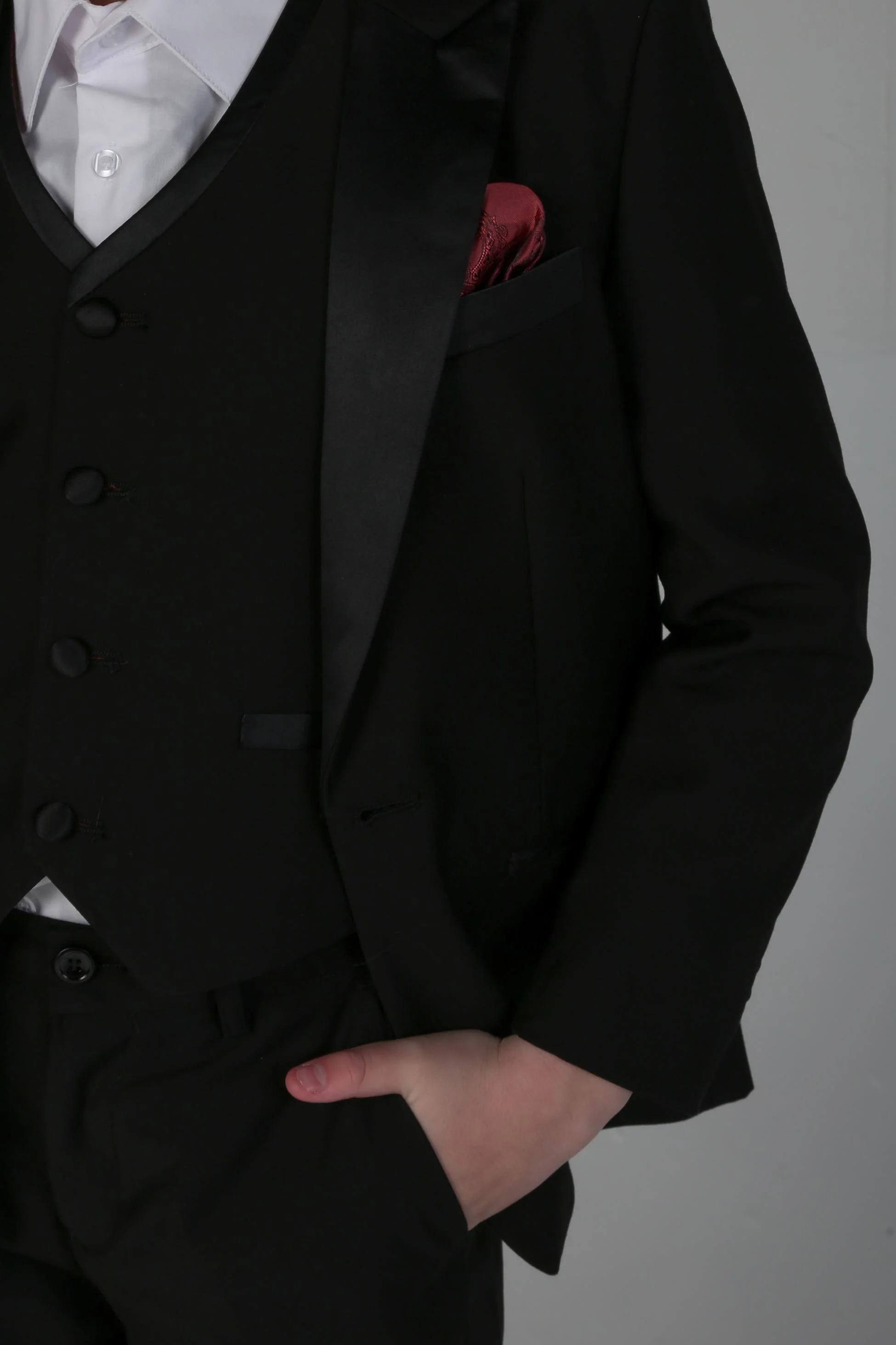 Boys Peak Lapel Tuxedo Dinner Suit - HARRY Black - Black - Image 10