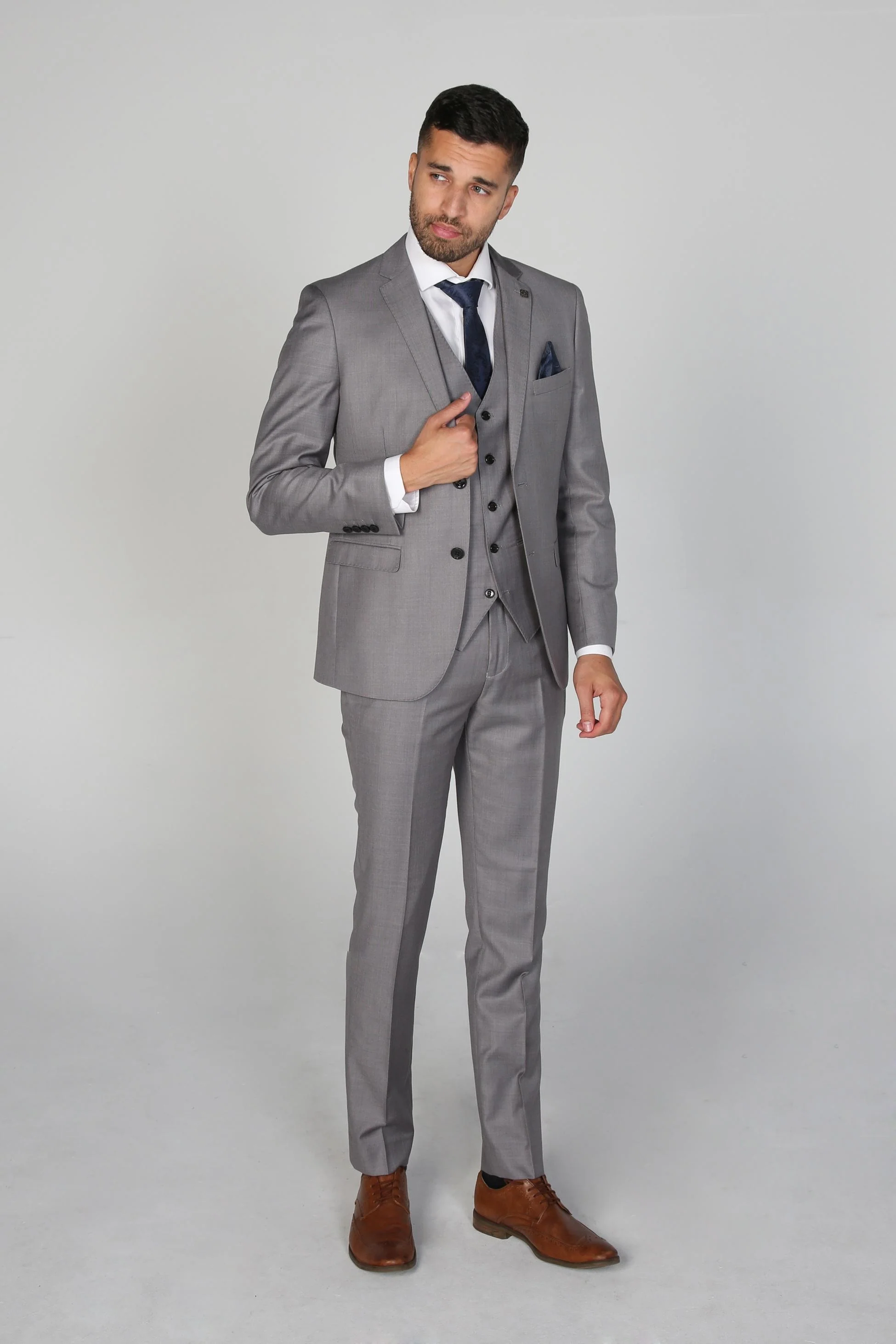 Men's Tailored Fit Formal Suit  - CHARLES - Light Grey - Image 3