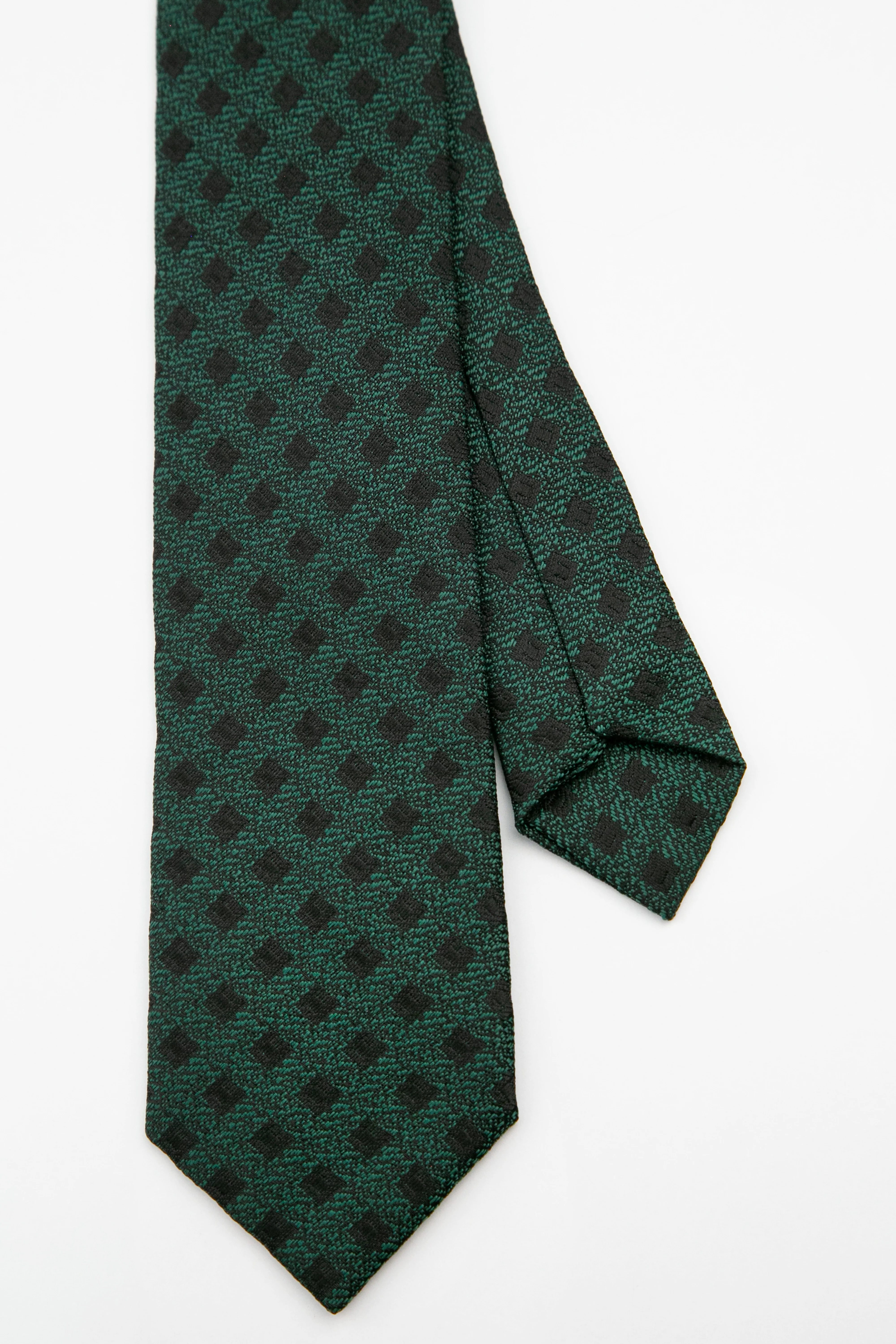 Men’s Textured Diamond Slim Tie & Pocket Square Set - Sage Green - Image 3