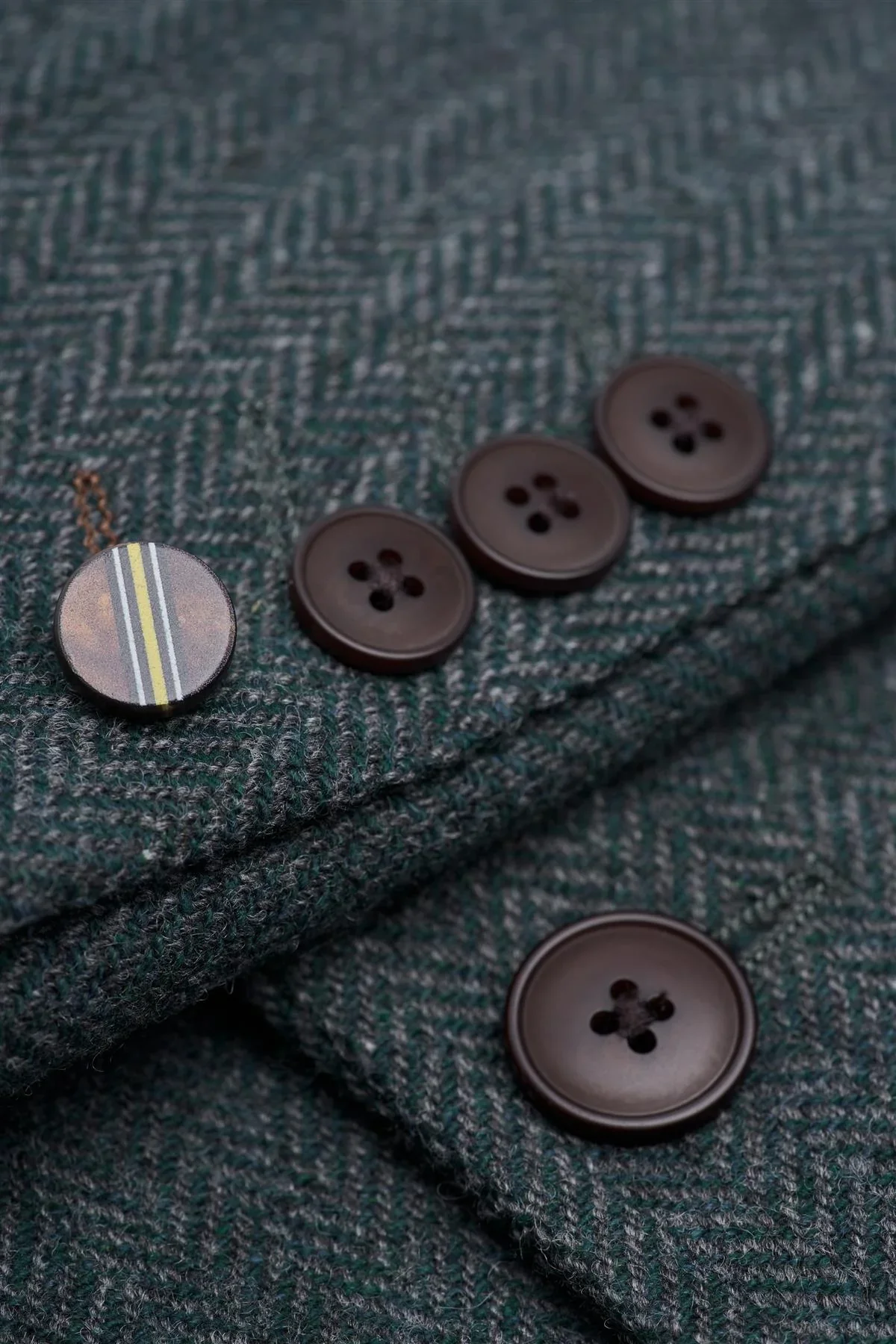 Men’s Wool Herringbone Tweed Suit Jacket - Thomas - Olive Green - Image 4